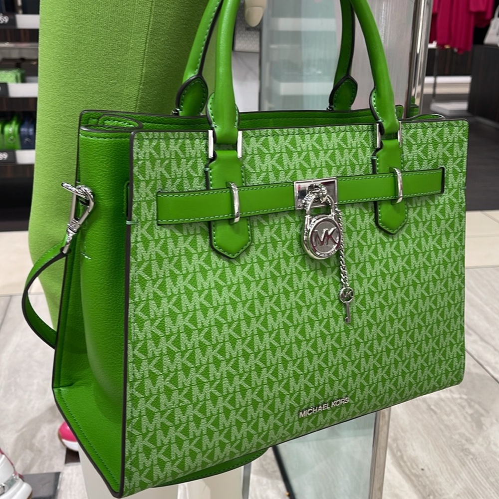 Michael Kors Hamilton Medium Signature Logo Satchel
Jungle Green
NWT - Picture 14 of 16